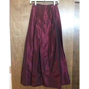 Jessica McClintock crimson/black taffeta skirt